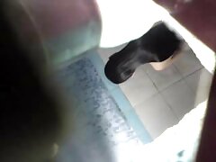 Esclava rubia tiene sexo anal en la mazmorra