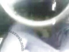 Dominica conoce a un hijo de puta alto con un pene largo y eso la hace feliz