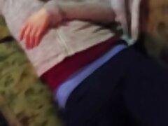 Gran hijo de puta posee un joven coño latino en la cocina