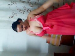 MILF tetona en rejilla pasa el mejor Halloween teniendo sexo