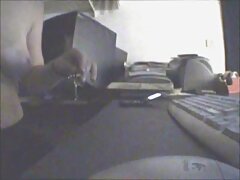 Es asombroso lo que una chica puede hacer por su amado padrino en la cama.