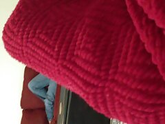 Tío de ébano tiene sexo tierno con una chica esbelta
